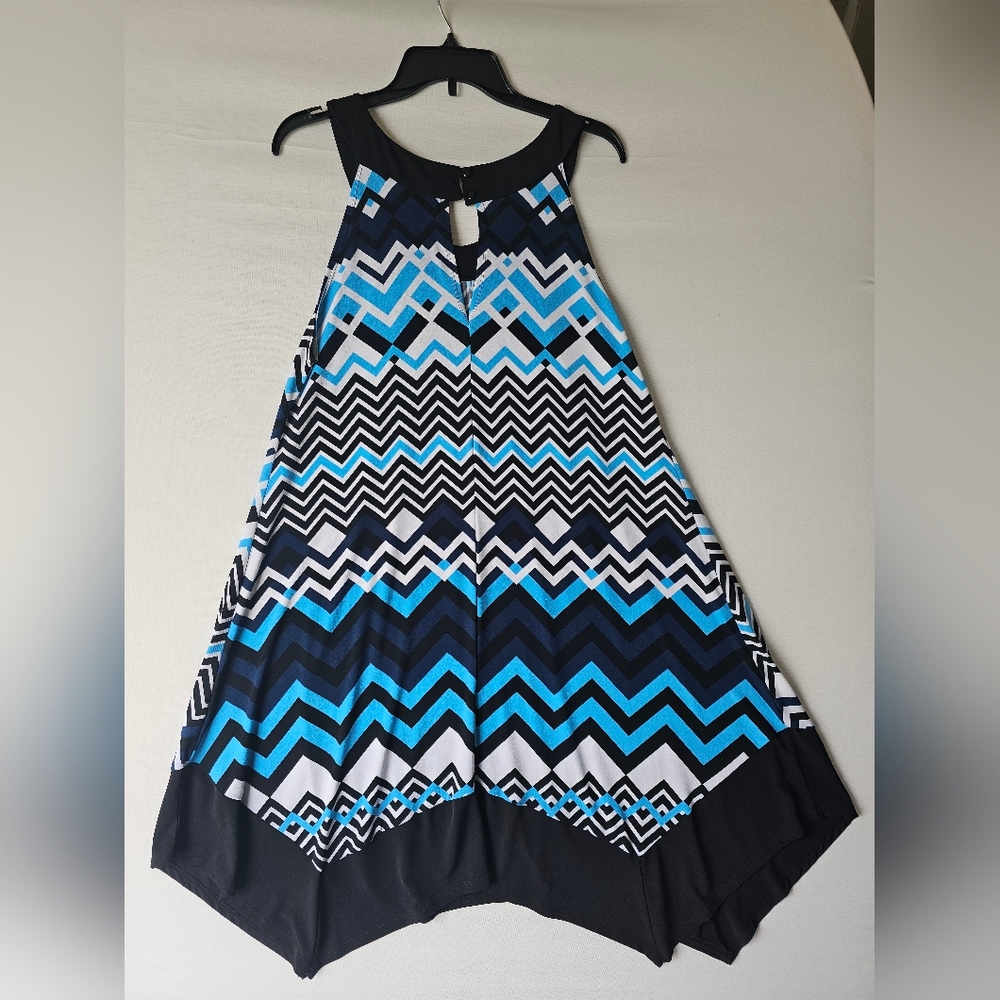 Enfocus Woman Chevron Halter Dress Sharkbite Hem Blue Black 16W - Picture 7 of 15